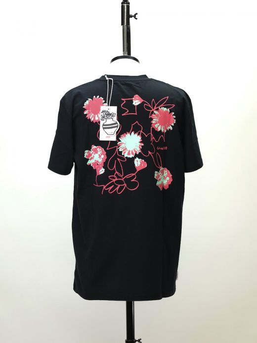 GLOBE DREAMIN' WILD SS TEE / Black