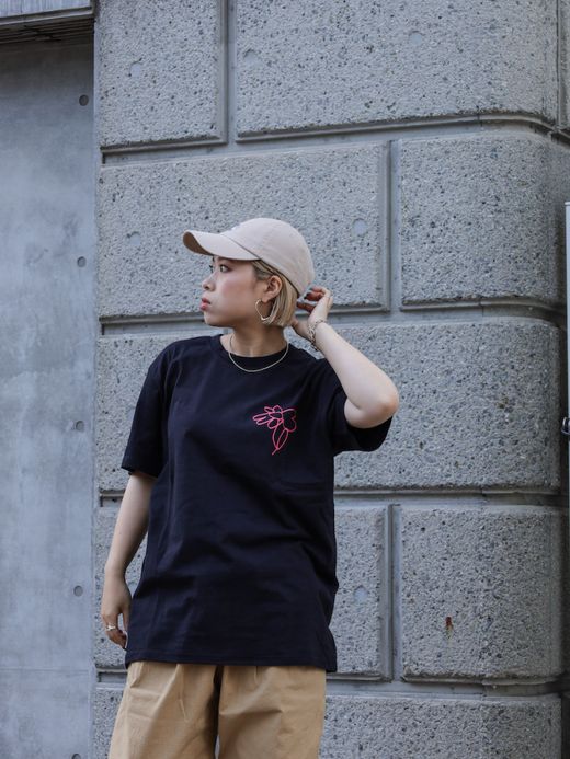 GLOBE DREAMIN' WILD SS TEE / Black