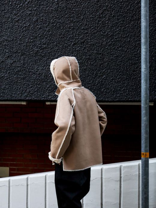VOO NEO MOUTON HOODY / Sand