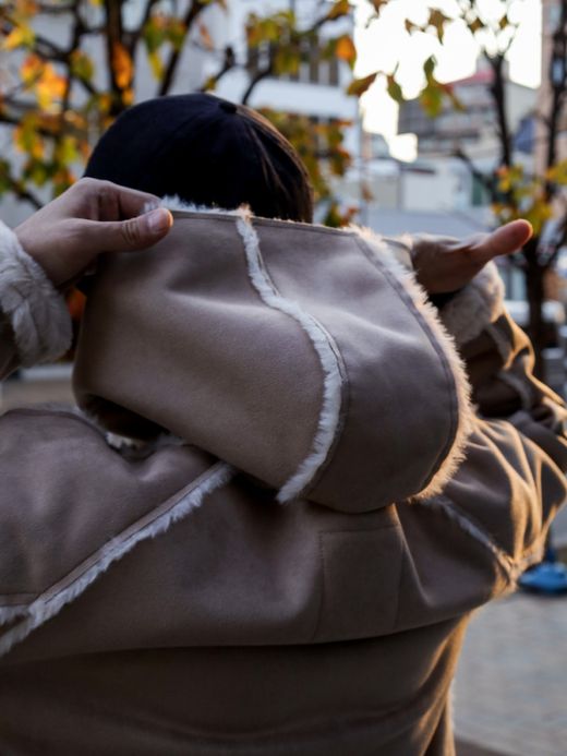 VOO NEO MOUTON HOODY / Sand