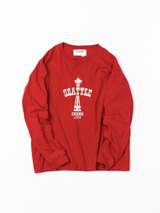 ANACHRONORM SPACE NEEDLE DAMAGED L/S T-S / Red