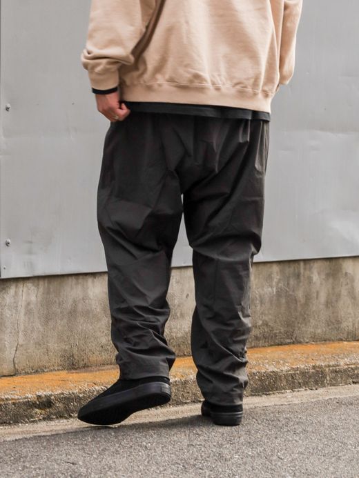 S.F.C WIDE TAPERED EASY PANTS / D.grey