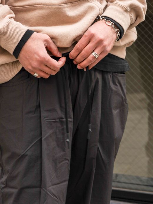 S.F.C WIDE TAPERED EASY PANTS / D.grey