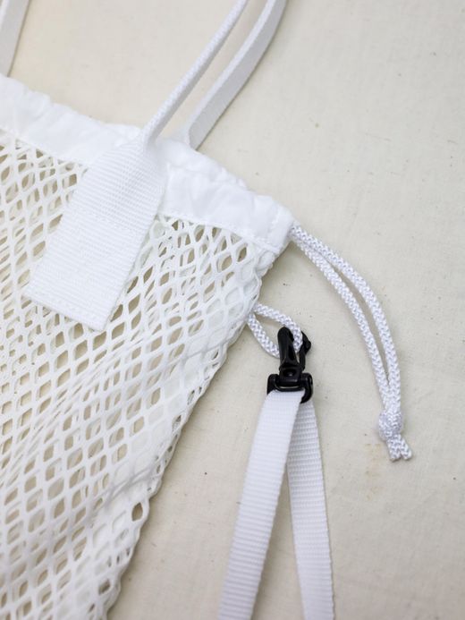 S.F.C SFC MESH SHOULDER POUCH SMALL / White
