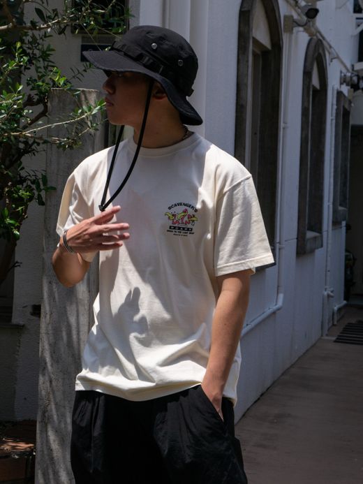 ROARK REVIVAL "SCAVENGERS" TEE / Natural