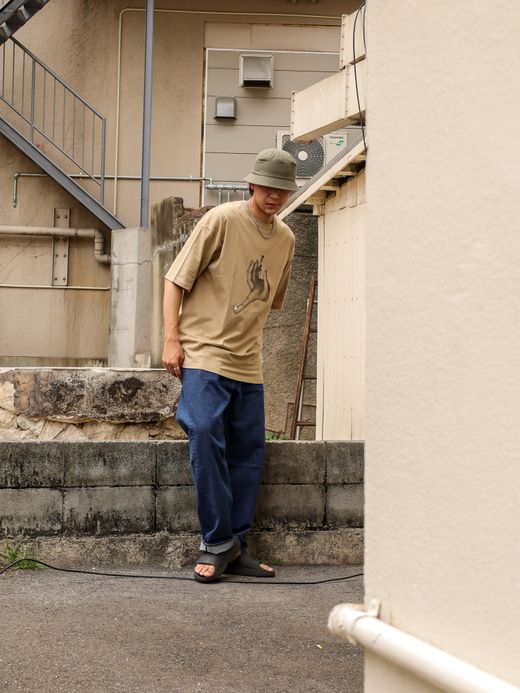 VOO TRINITY / Sand