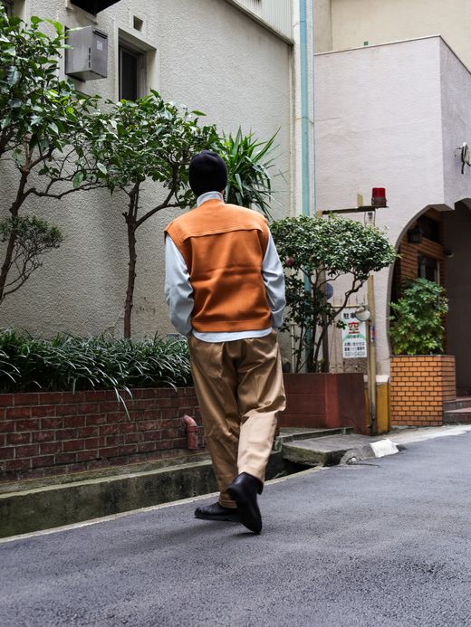 AMBERGLEAM FISHERMAN KNIT VEST / Terracotta