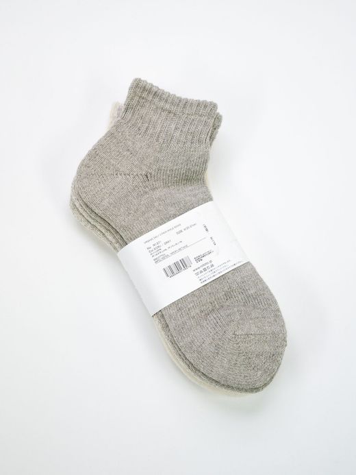 ROTOTO ORGANIC DAILY 3 PACK ANKLE SOCKS / Ecru/gray