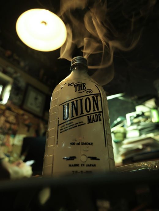 THE UNION THE SMOKE BOTTLE（500ml） / Clear bottle