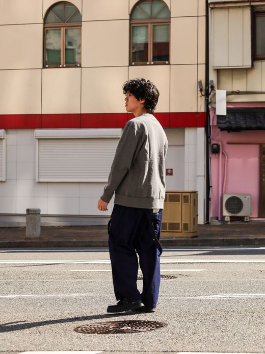 ROARK REVIVAL “MEDIEVAL LOGO” CREW SWEAT / Grey