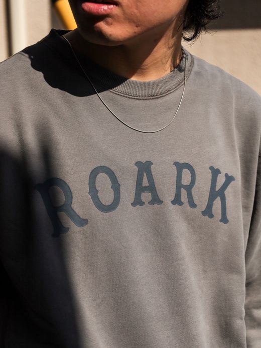 ROARK REVIVAL “MEDIEVAL LOGO” CREW SWEAT / Grey