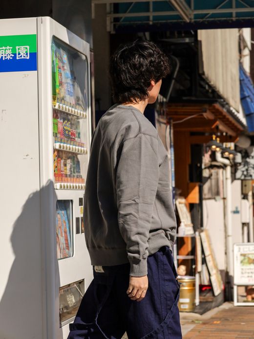 ROARK REVIVAL “MEDIEVAL LOGO” CREW SWEAT / Grey