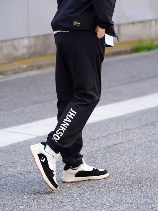 JHANKSON SPRING SETUP / Black