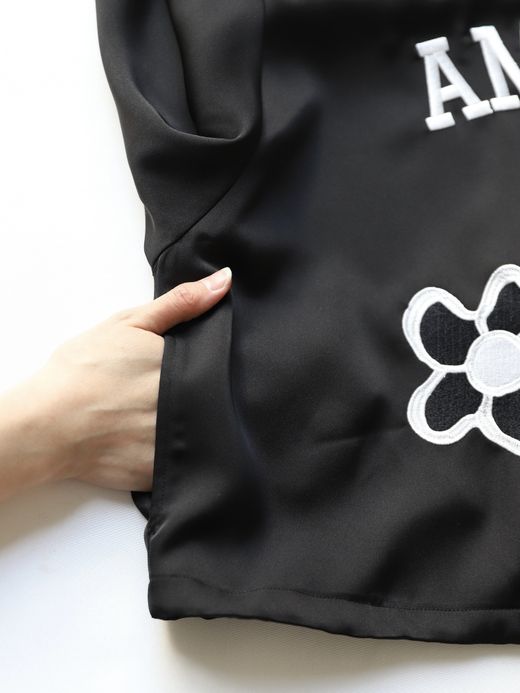 AMBERGLEAM EMBROIDERY SATIN BLOUSON / Black