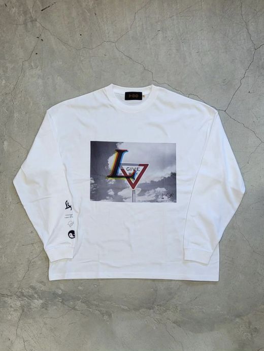 VOO LV3 / White