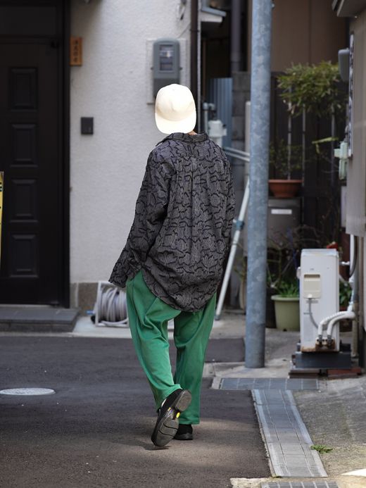 VOO STRIFLOWER SHIRTS / Black