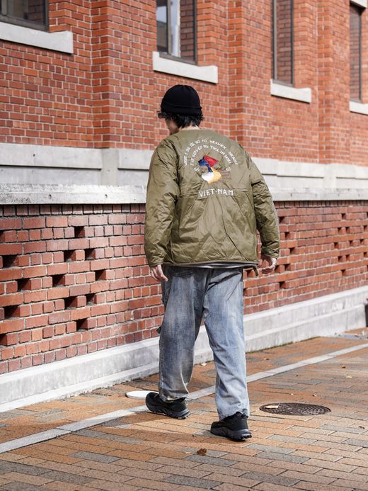 TAION REVERSIBLE "VETJAN" DOWN JACKET / Olive