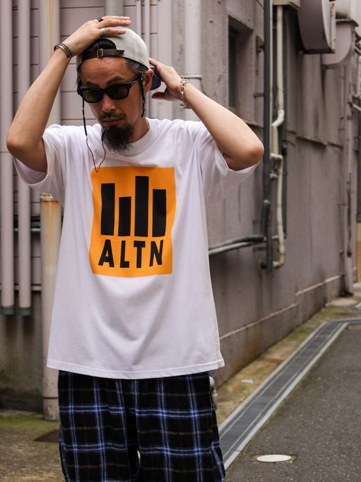 ANACHRONORM ALTN PRINT T-S / White