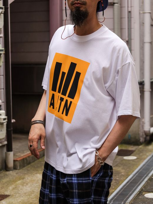 ANACHRONORM ALTN PRINT T-S / White