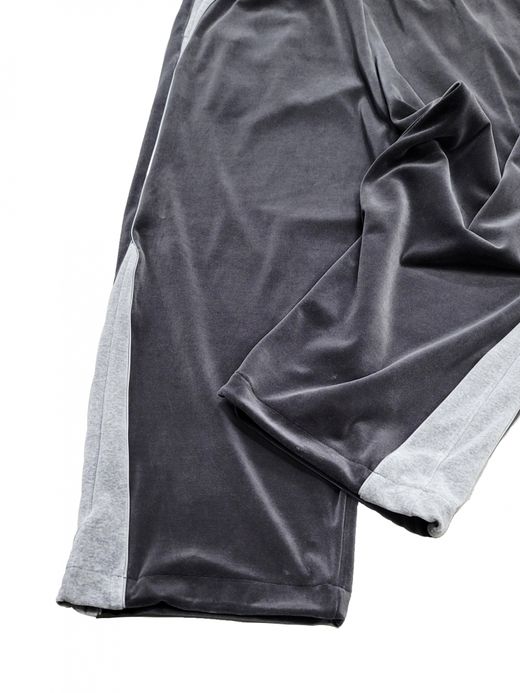 VOO VELOUR TRACK EZ / Charcoal