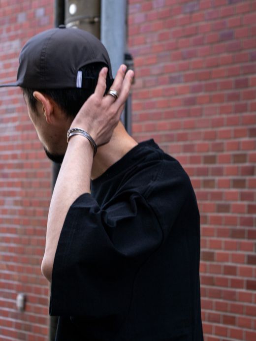 S.F.C SUPER BIG SIDE STRIPE TEE / Black white