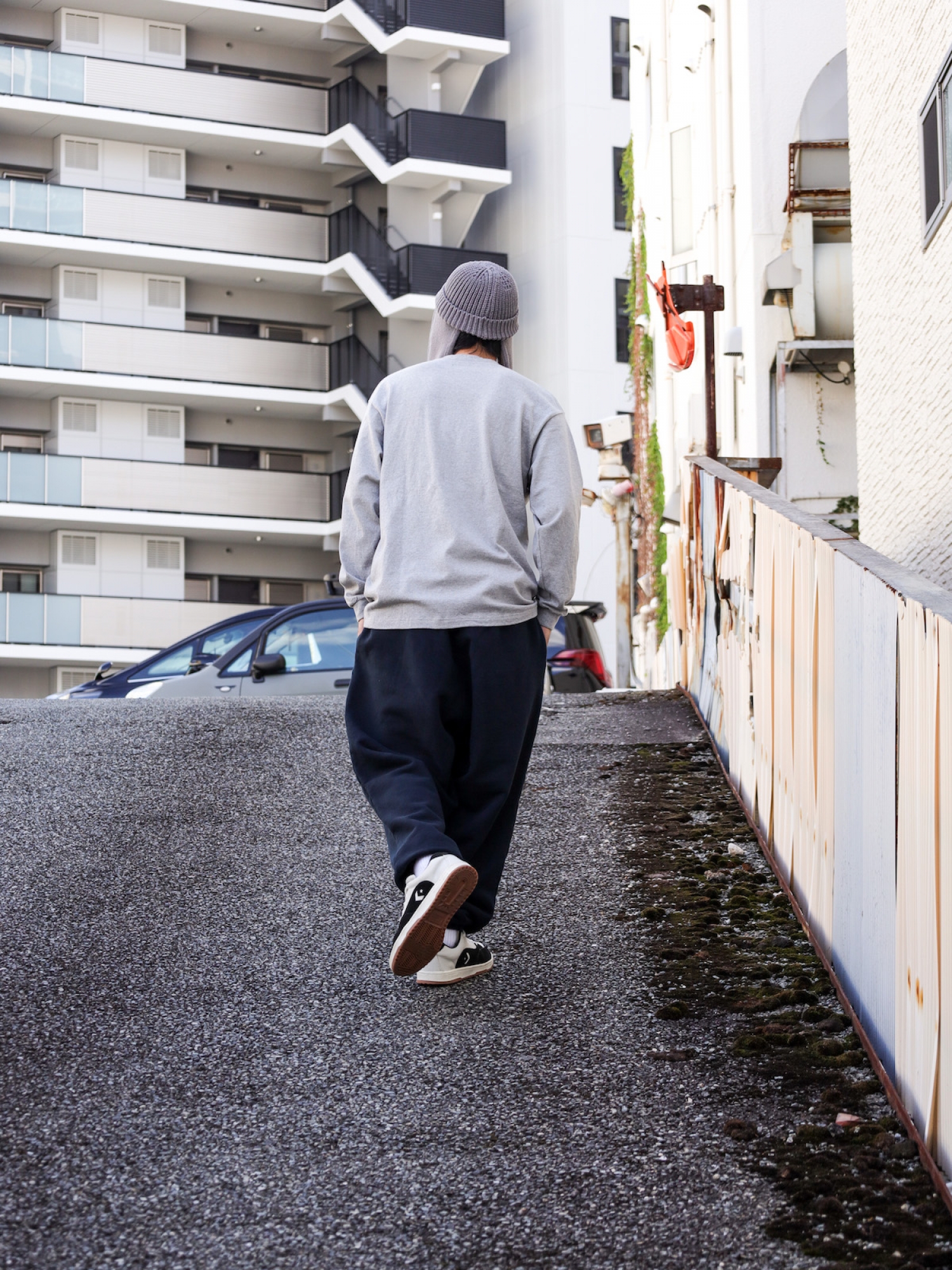 S.F.C WIDE SWEAT PANTS / D navy | FLATBUSH（フラットブッシュ