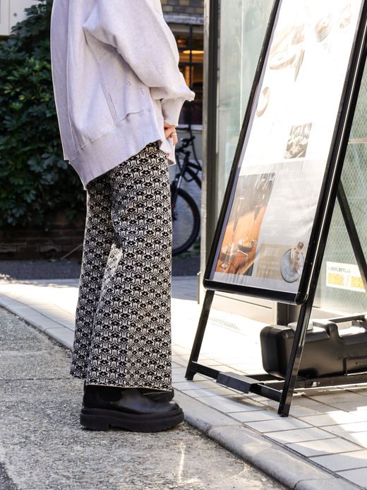 AMBERGLEAM JACQUARD KNIT BAGGY PANTS / 2colors