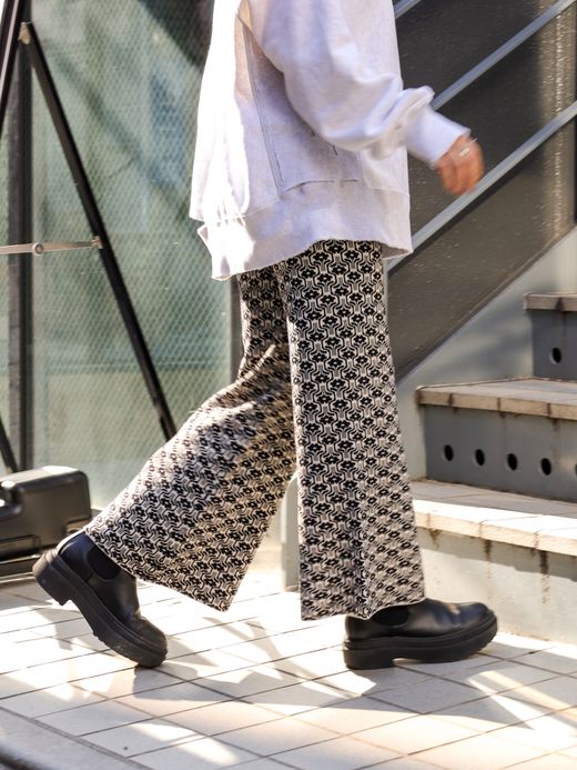 AMBERGLEAM JACQUARD KNIT BAGGY PANTS / 2colors