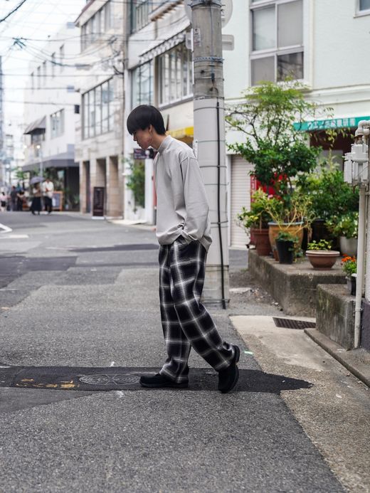 Audience VORTEX 8オンス モックネックバルーン L/S TEE / Silver gray