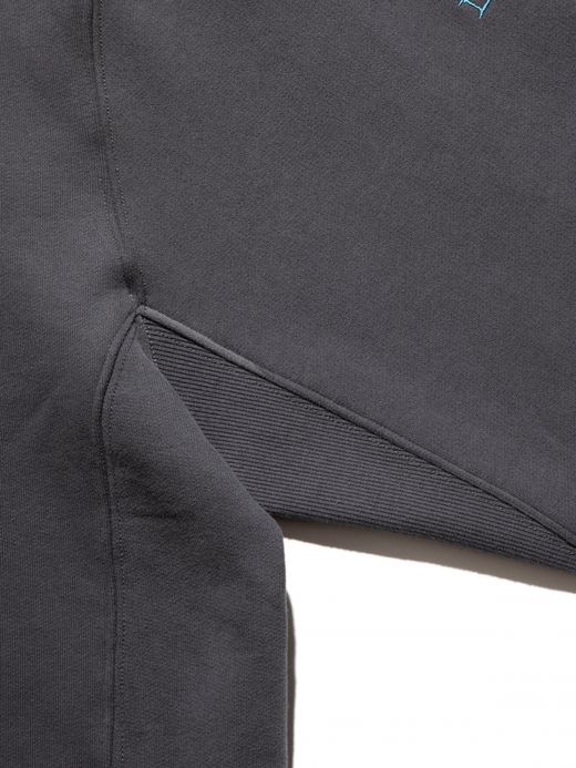 ROARK REVIVAL "EXPEDITIONS" POCKET CREW SWEAT / Charcoal