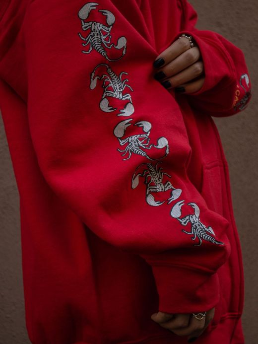 TENBOX SCORPION ZIP HOODIE / Red