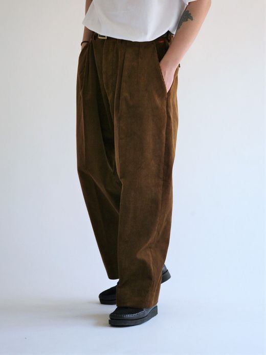 ANACHRONORM AN128 / CORDUROY TUCK WIDE TOROUSERS / Brown