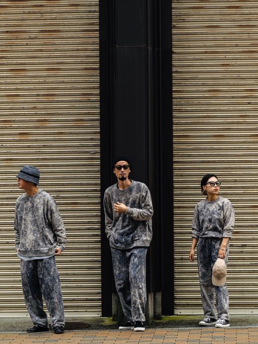 VOO VOO-SPG-094 / SMOKY BLEACHED CREW / Black