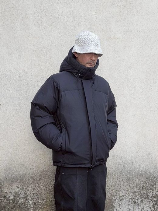 VOO VLTR DOWN / Black