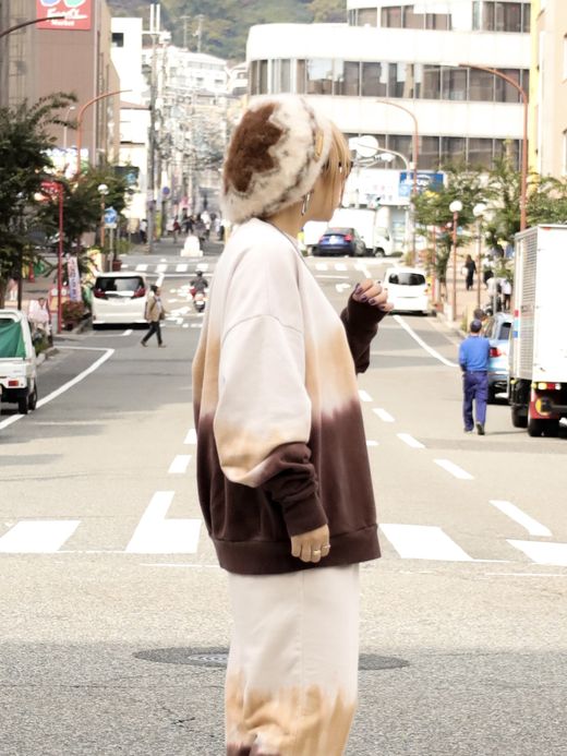 AMBERGLEAM TIE DYE PILE PULLOVER / Coffee