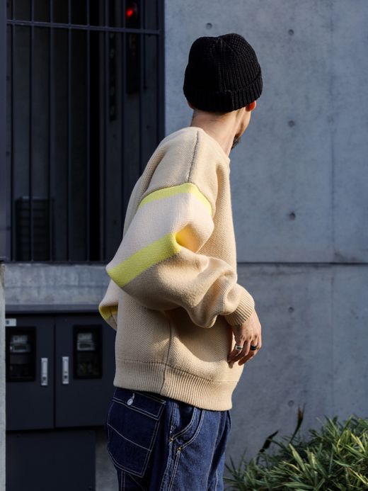 AMBERGLEAM STAR JAGUARD SWEATER / Vanilla